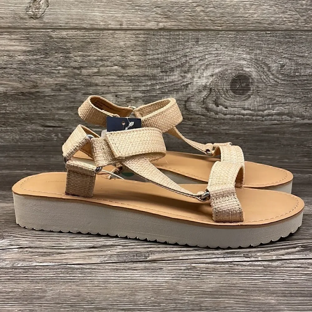 Women’s Angie Strappy Wedge Heel - Universal Thread